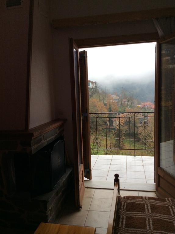 Hotel Mathes Klávsion Exteriér fotografie