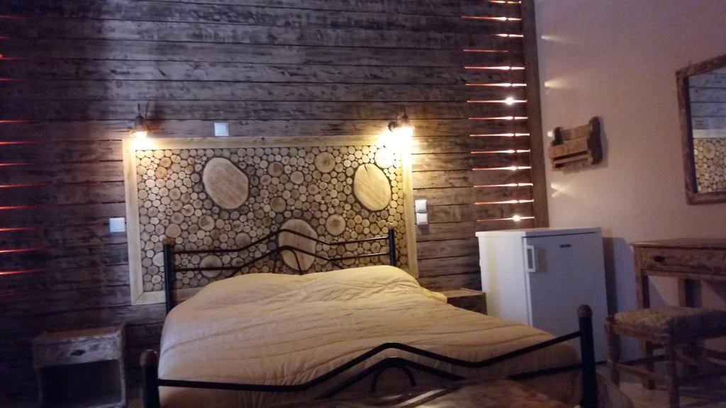 Hotel Mathes Klávsion Exteriér fotografie