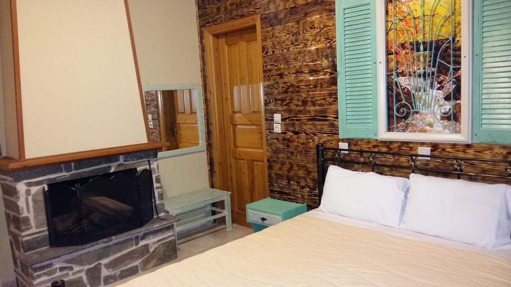 Hotel Mathes Klávsion Exteriér fotografie
